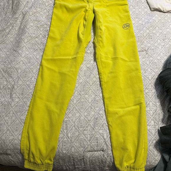 La sportiva sport climbing pants yellow Sz small - Picture 5 of 5